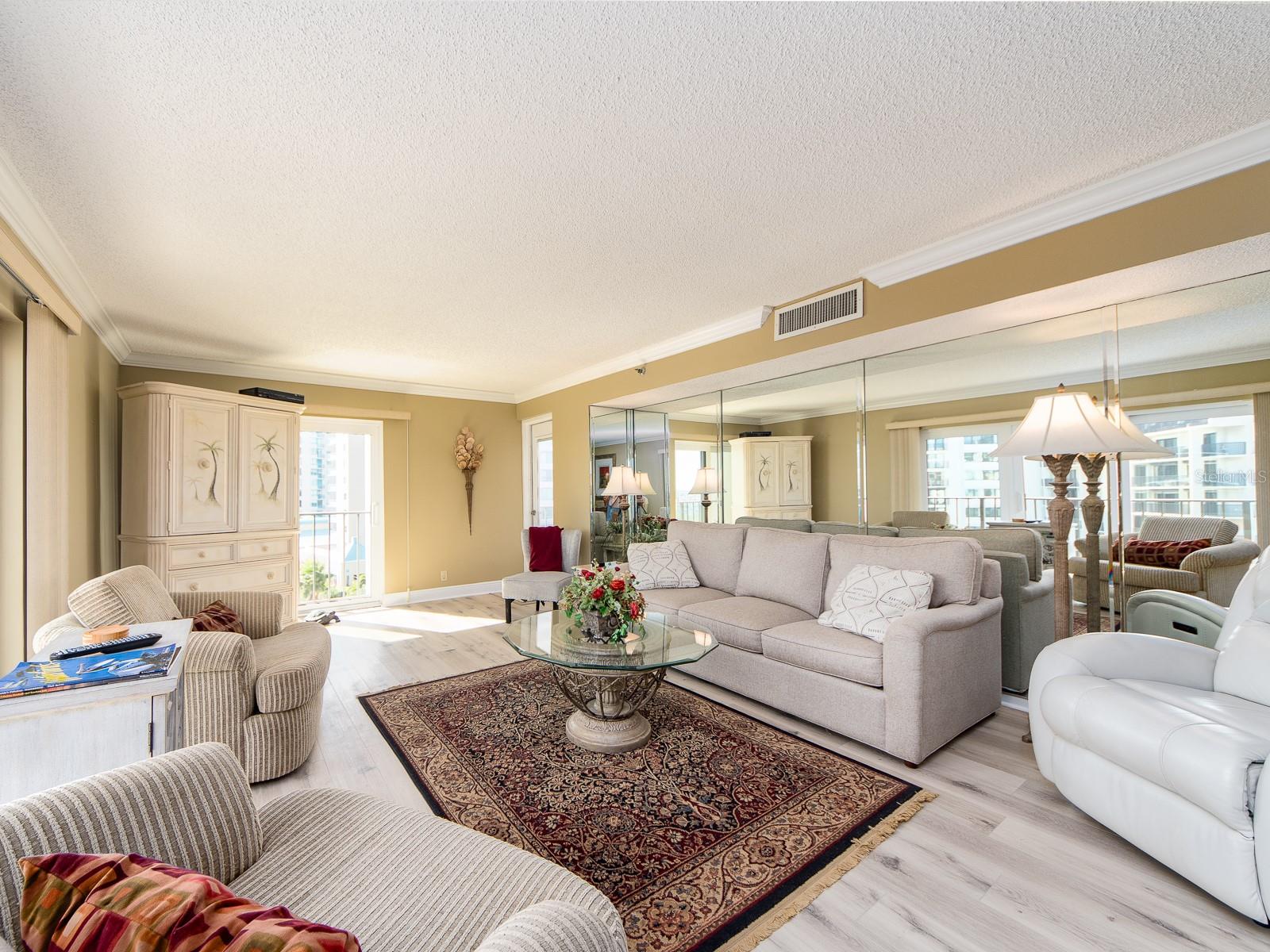 TASTEFUL, WELL DECORATED FURNITURE