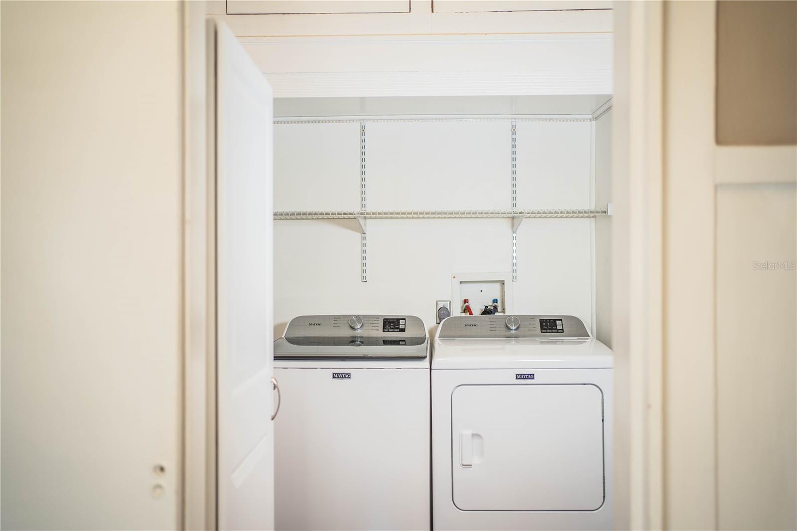 HOUSE - WASHER AND DRYER