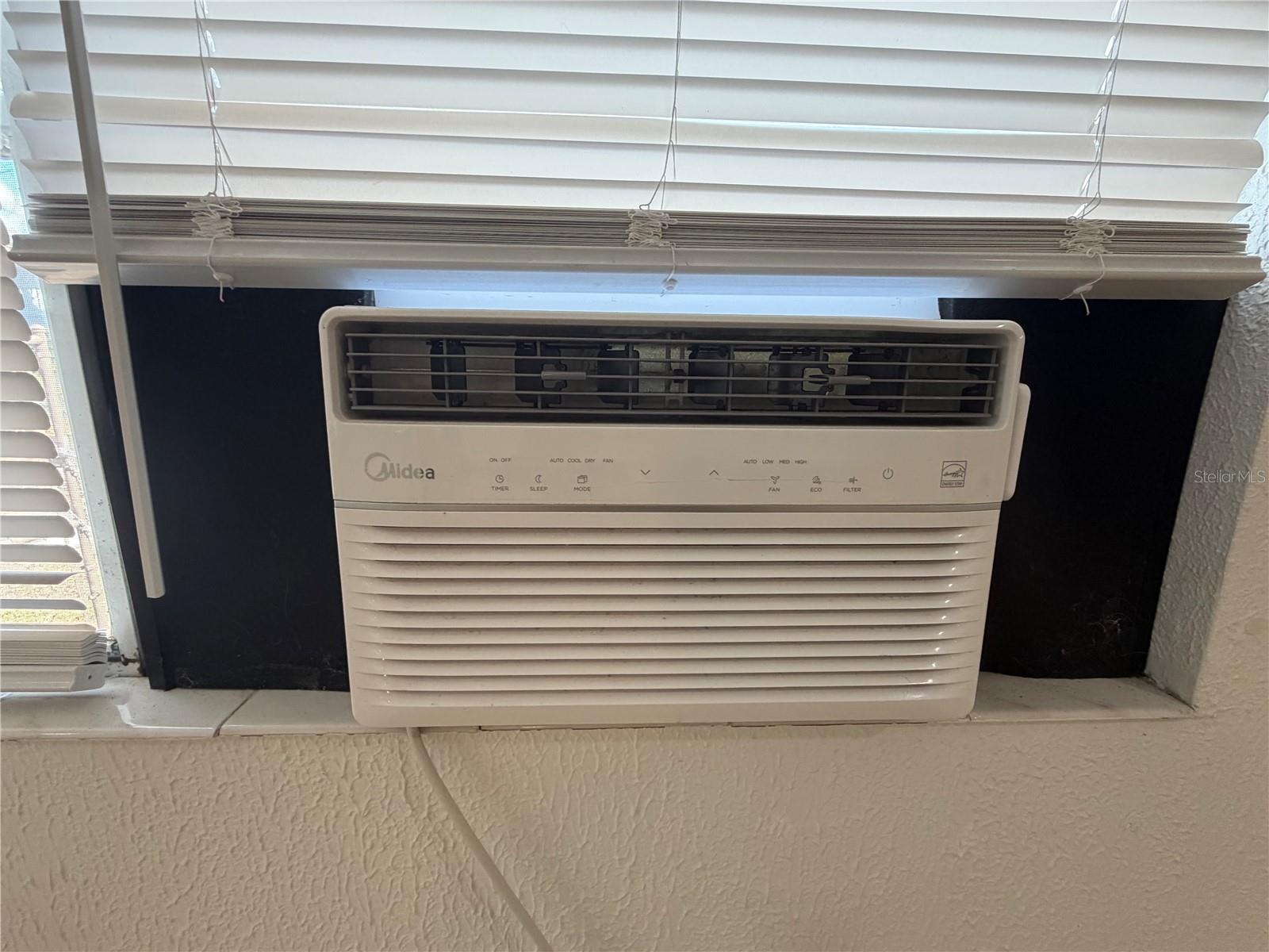 UNIT 3 - AC WALL UNIT