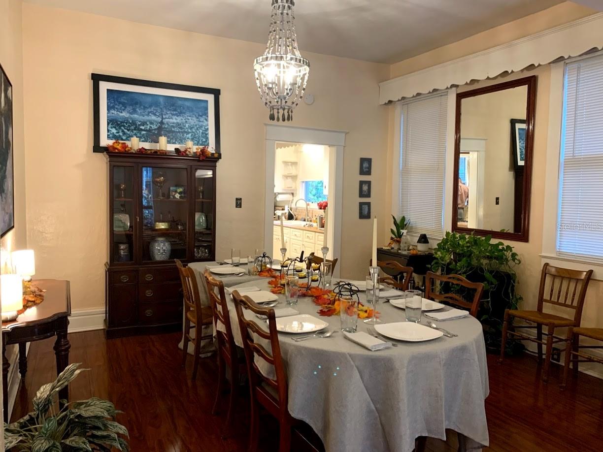 HOME - FURNISHED - PICTURES FROM LAST TENANT