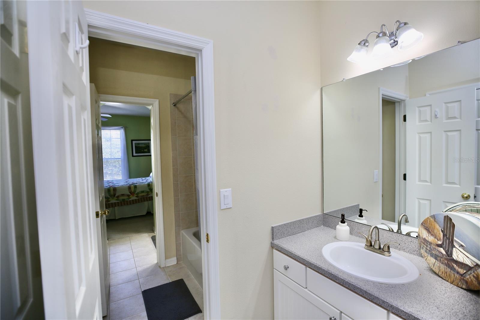 jack and jill bathroom between bedroom 3 and 4