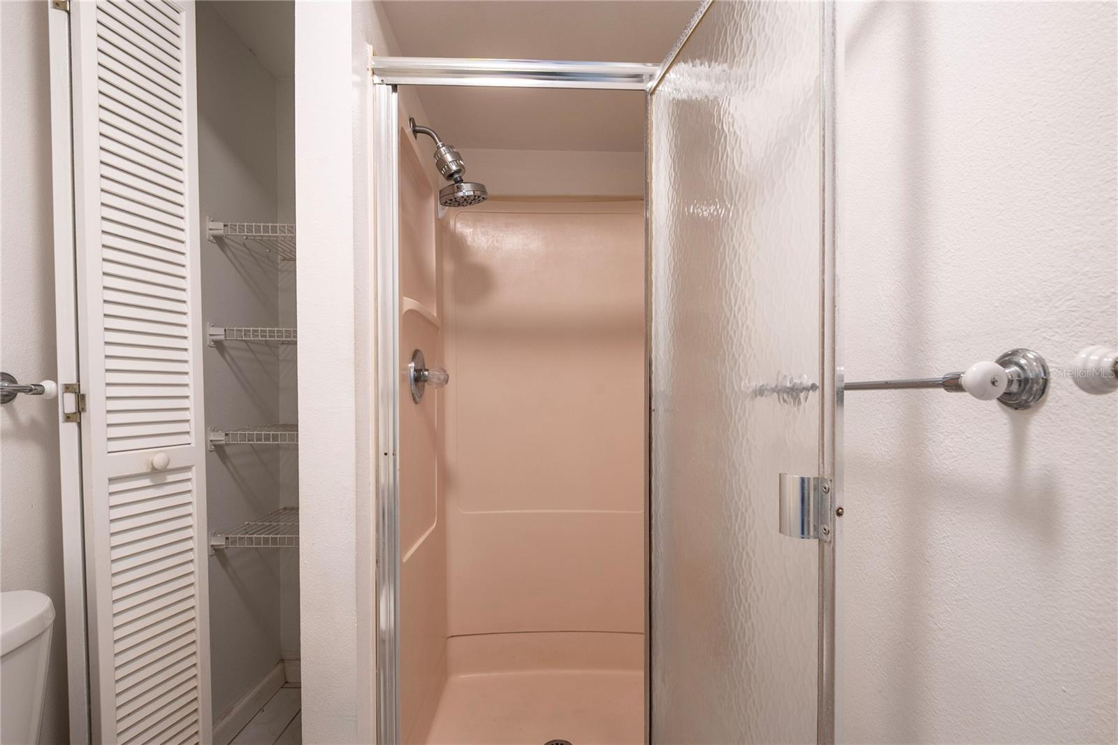 Stand up shower in primary bathroom