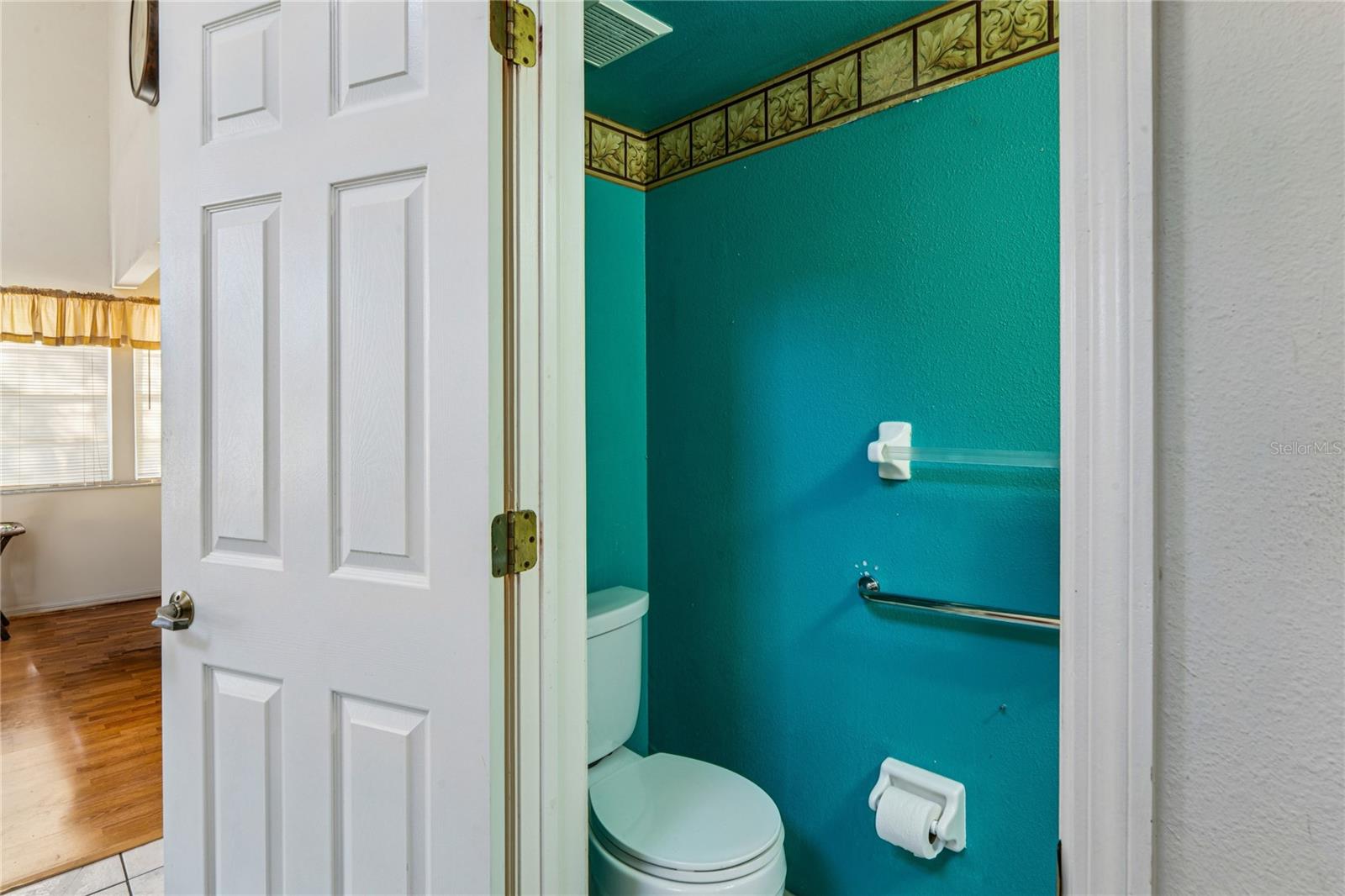 DOWNSTAIRS HALF BATH