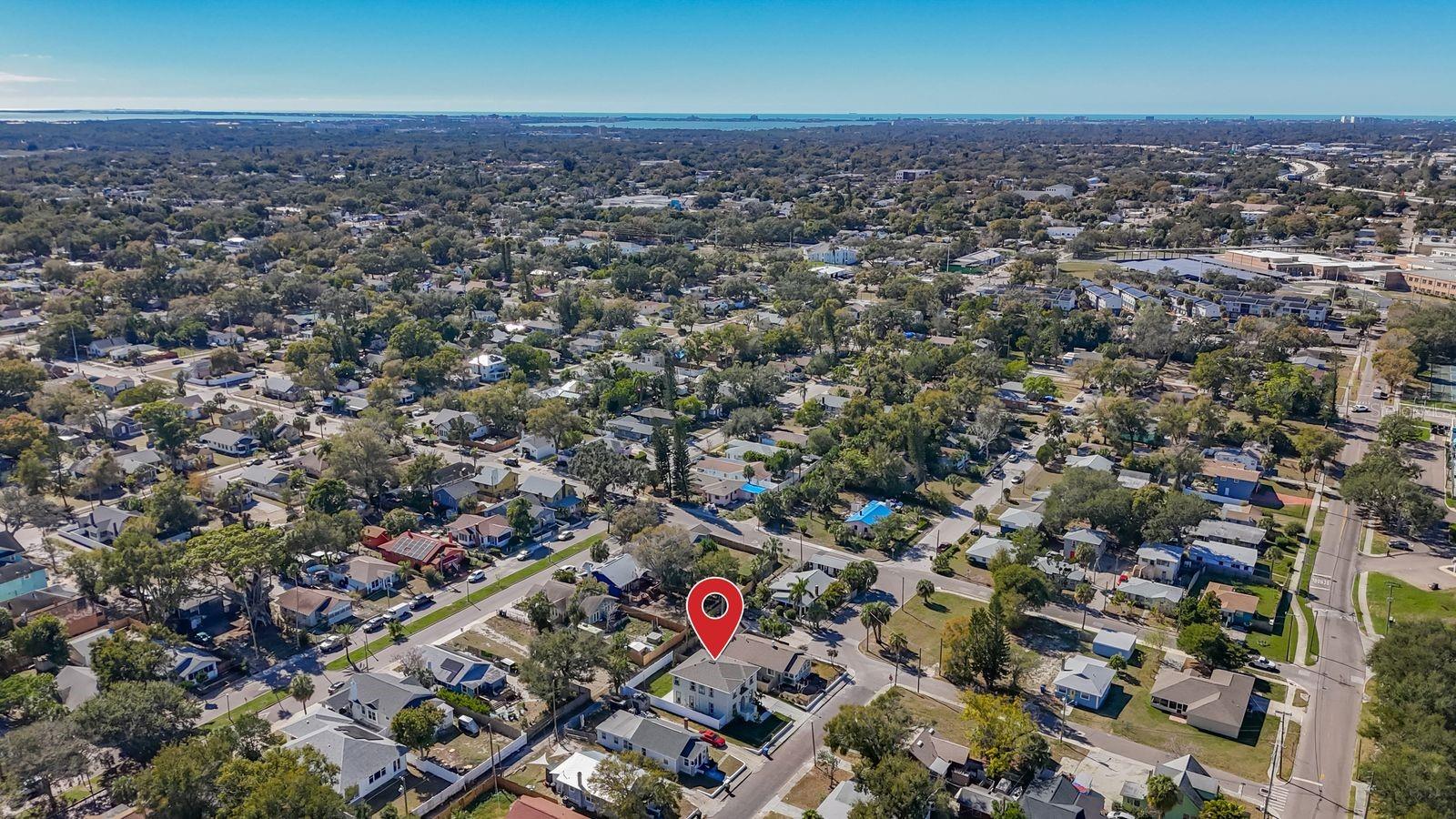 20 minutes to the beach