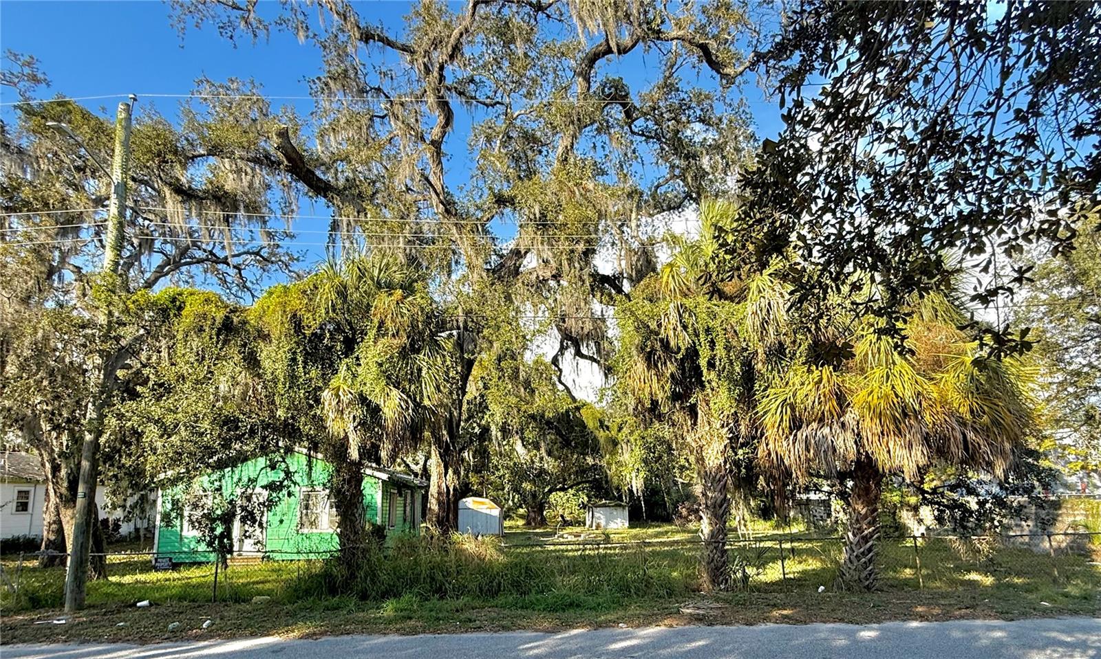 104' of frontage and 140' deep