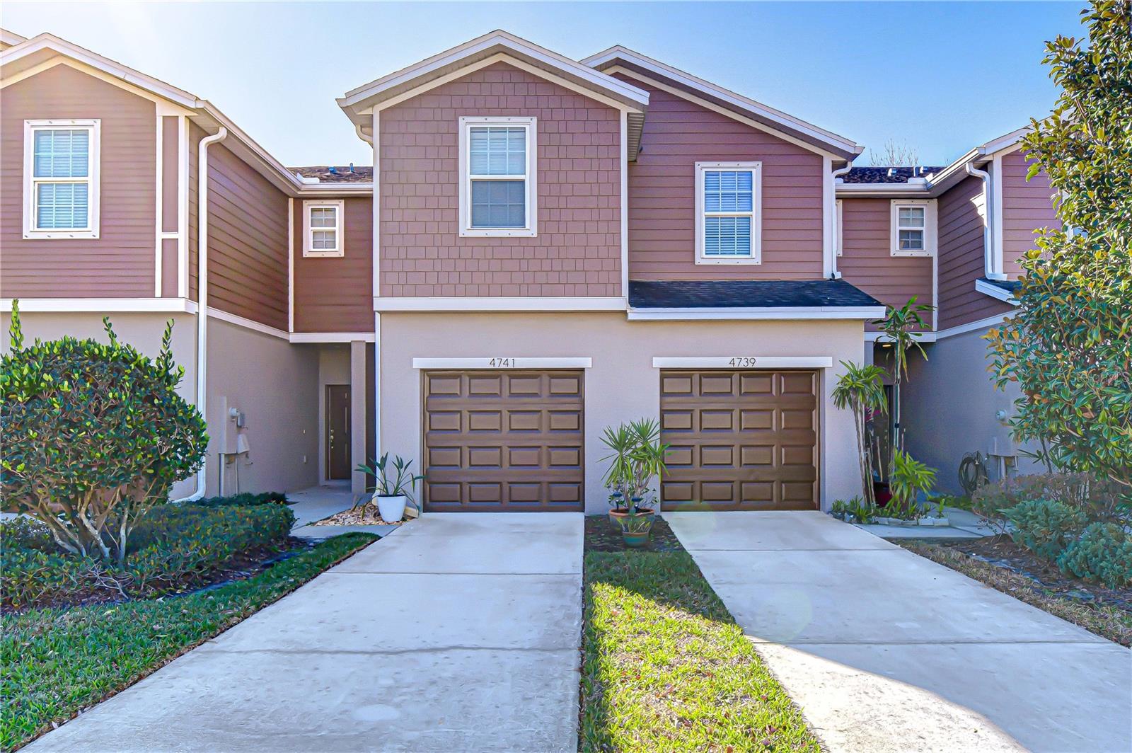 Beautiful townhome in Tampa!