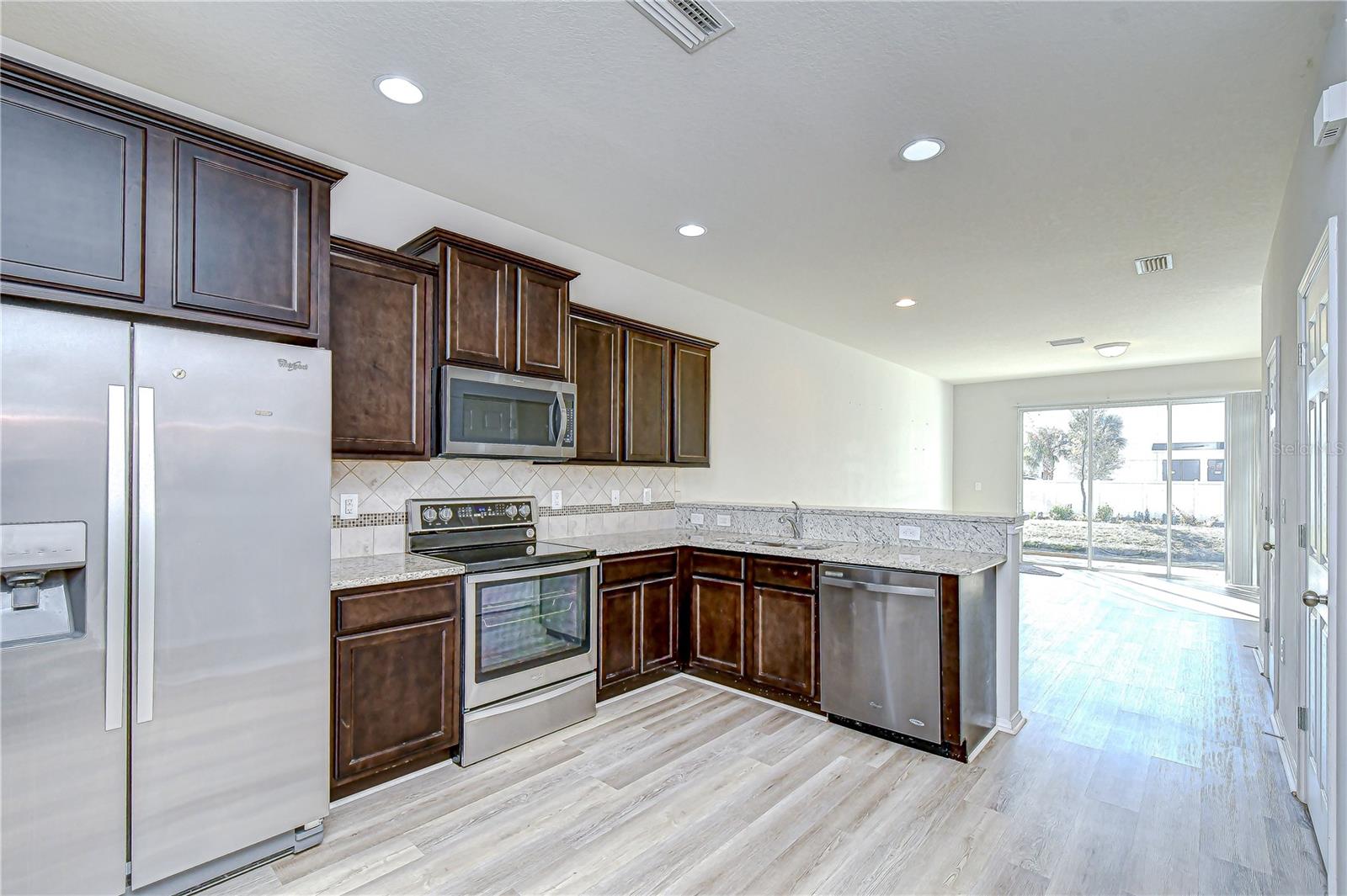 Stainless appliances!