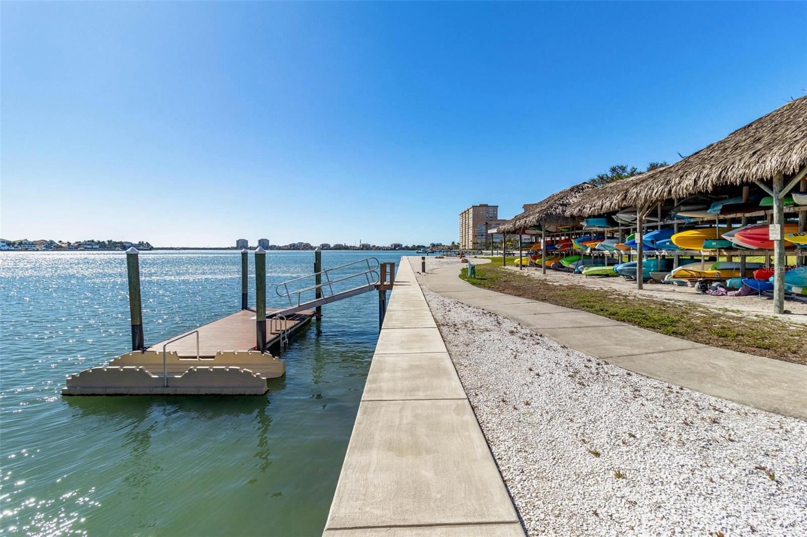 Brand-new kayak launch with easy on, easy off access, plus a welcoming kayak group so you can paddle solo or enjoy the company. Kayak storage is currently being upgraded to a more modern, easily accessible facility.