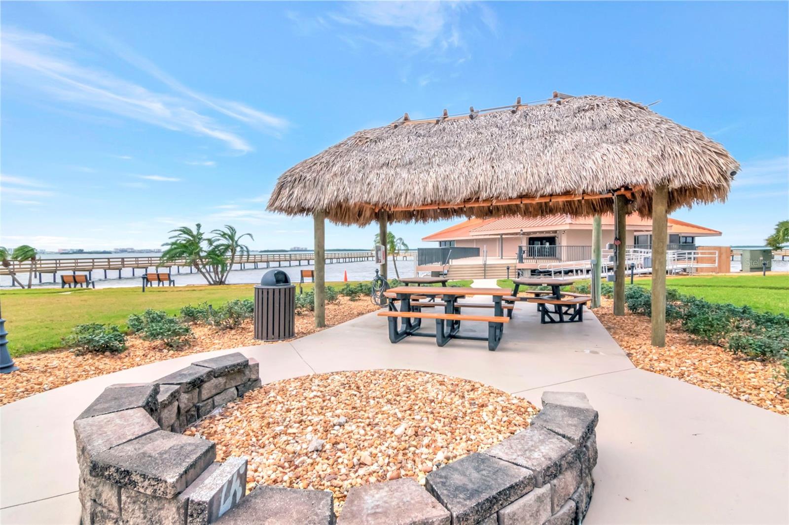 Covered cook-out area overlooking the intracoastal and pier