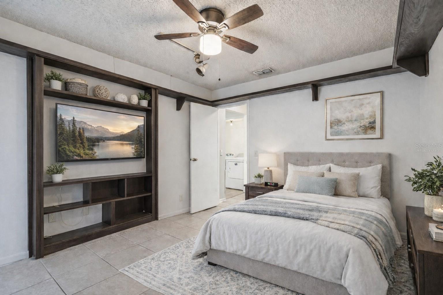 this picture has been virtually staged