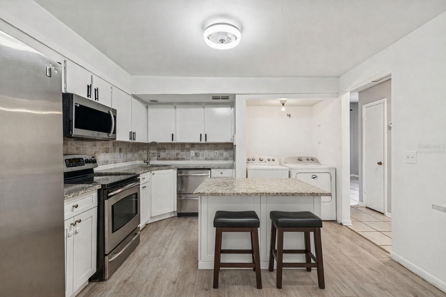 this photo has been virtually staged