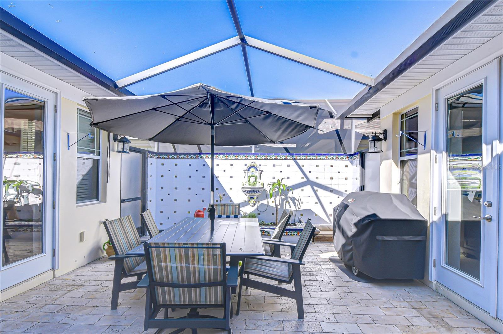 Fabulous Private Courtyard