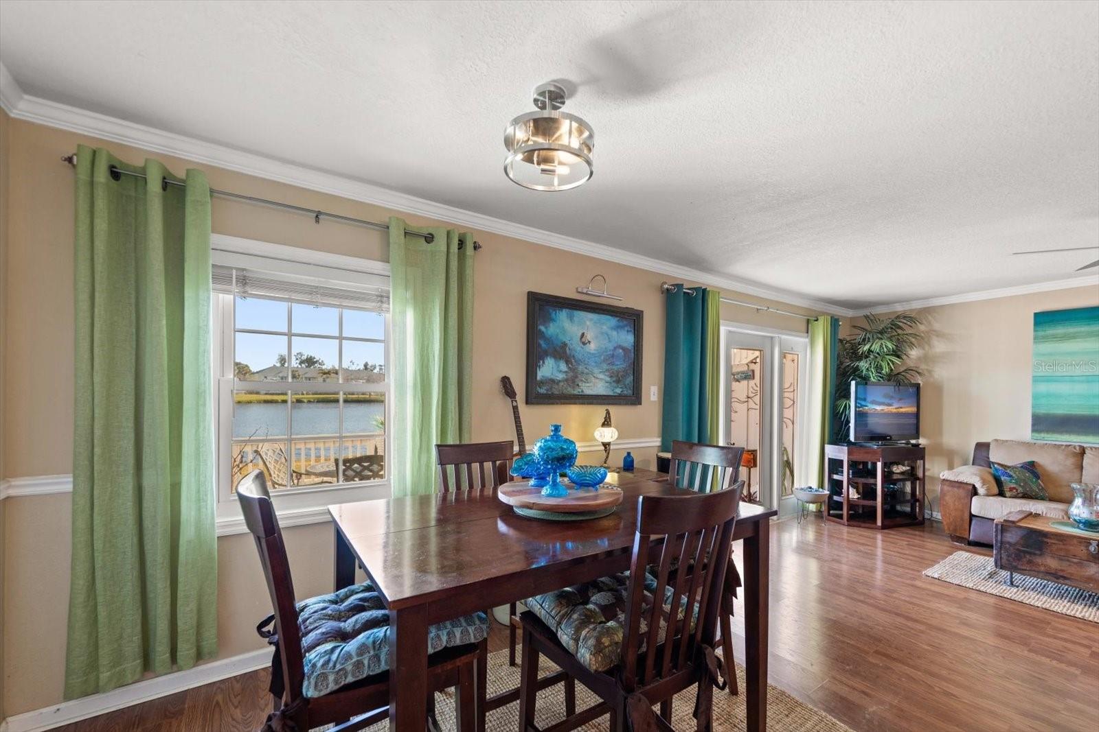 Enjoy serene waterviews during dinner.