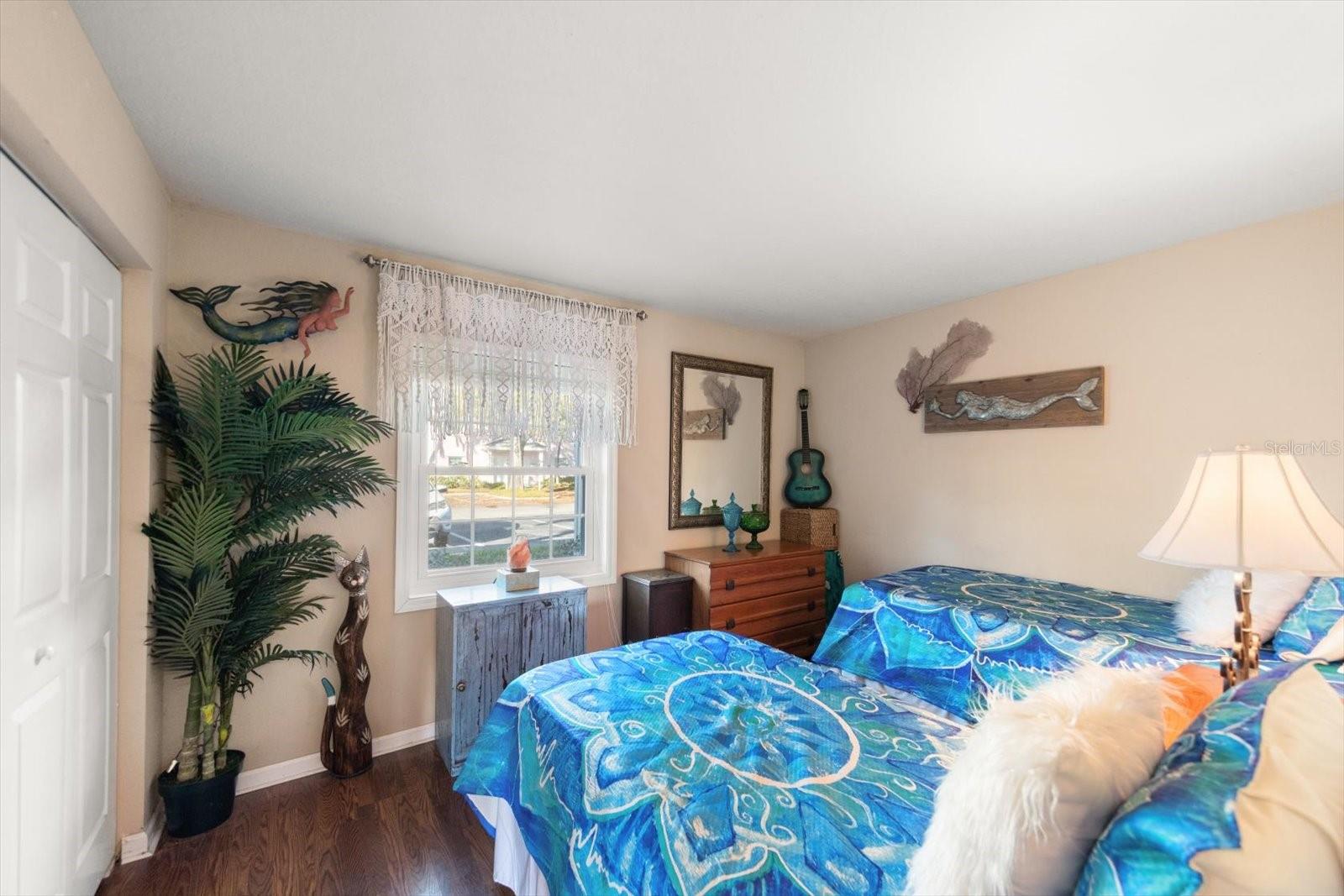 Second bedroom - perfect for family and friends!