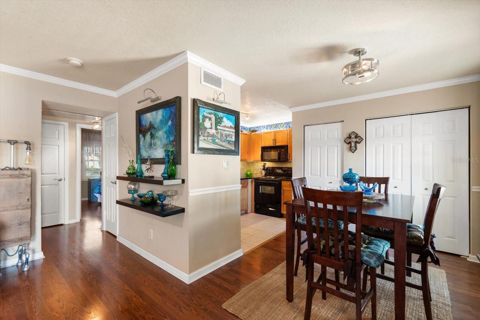 Easy flow for entertaining!