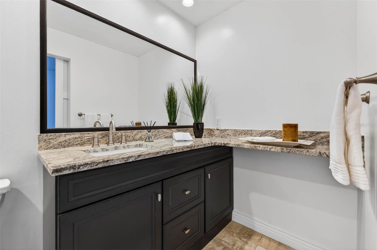 Master bath cabinet & make-up area