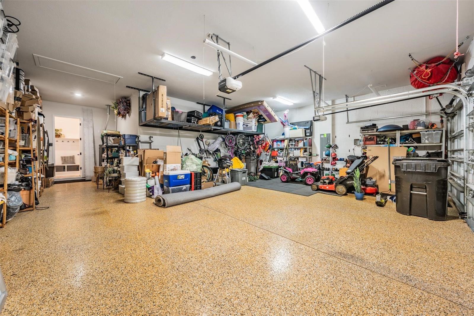 WOW! A 4-car garage can't be beat!