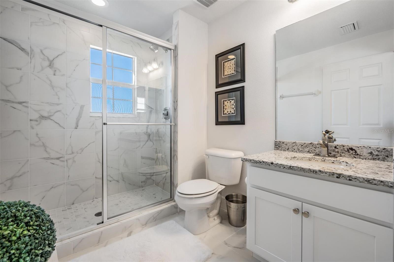 Jack & Jill bath for bedroom #2