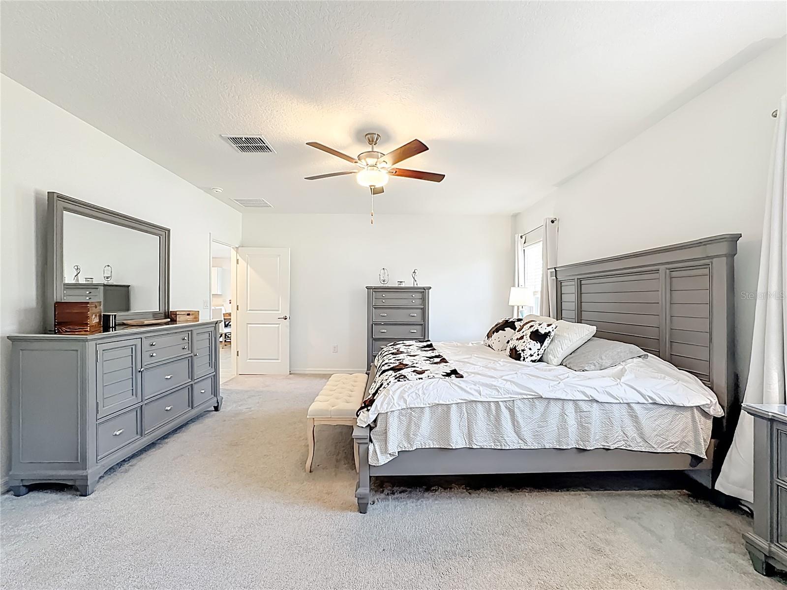 Primary bedroom with en suite bathroom