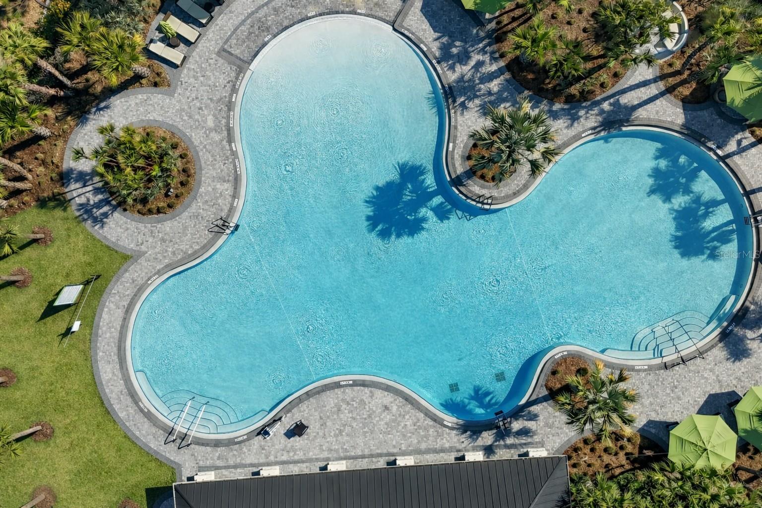 Amenities include a swimming pool, clubhouse, picnic areas, dog park, playground, basketball courts, and pickleball courts.