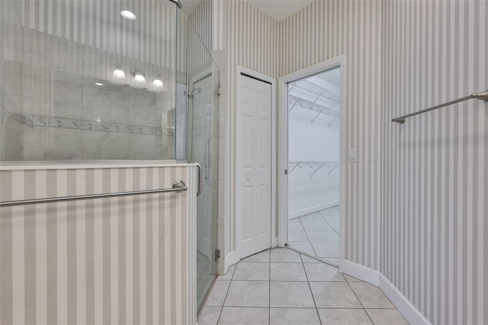 Primary Bathroom, walk-in closet