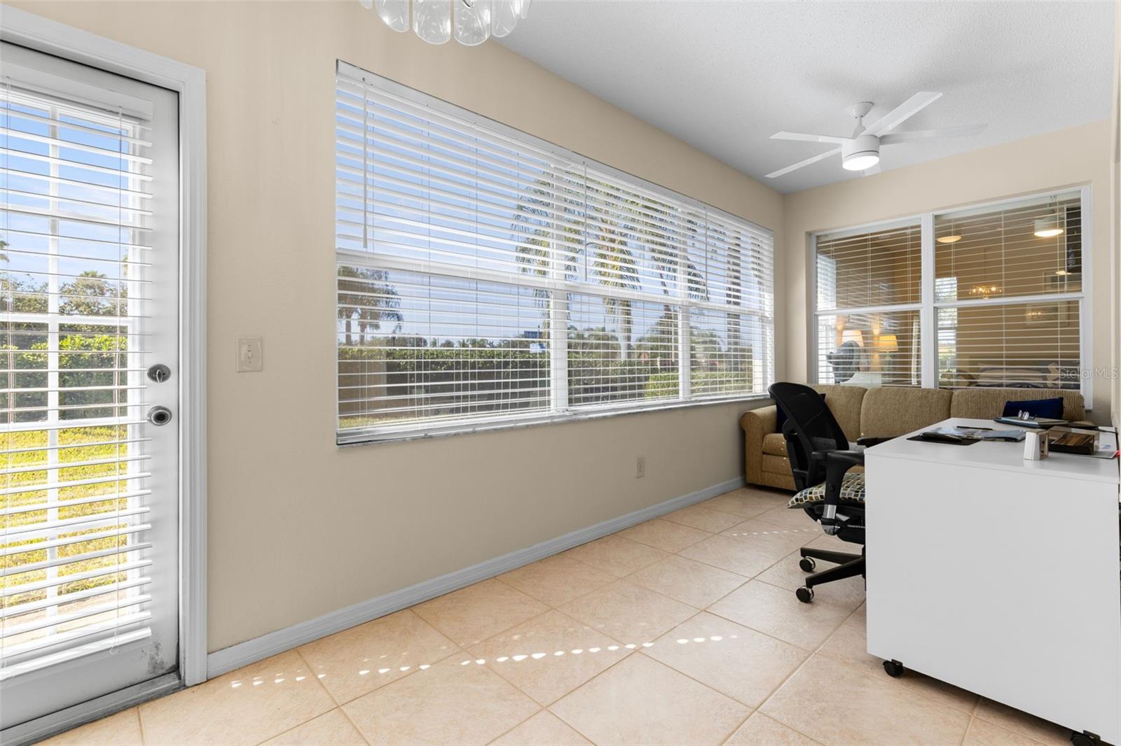 Back exit from bonus room