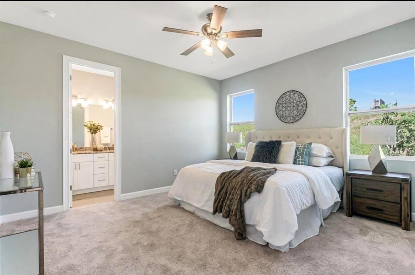 Primary bedroom: Large & comfortable