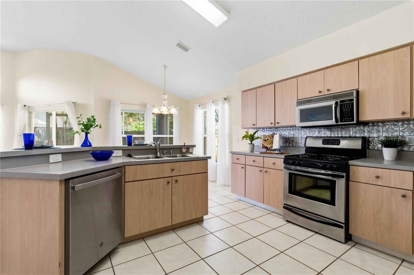 Kitchen with plenty of counter space