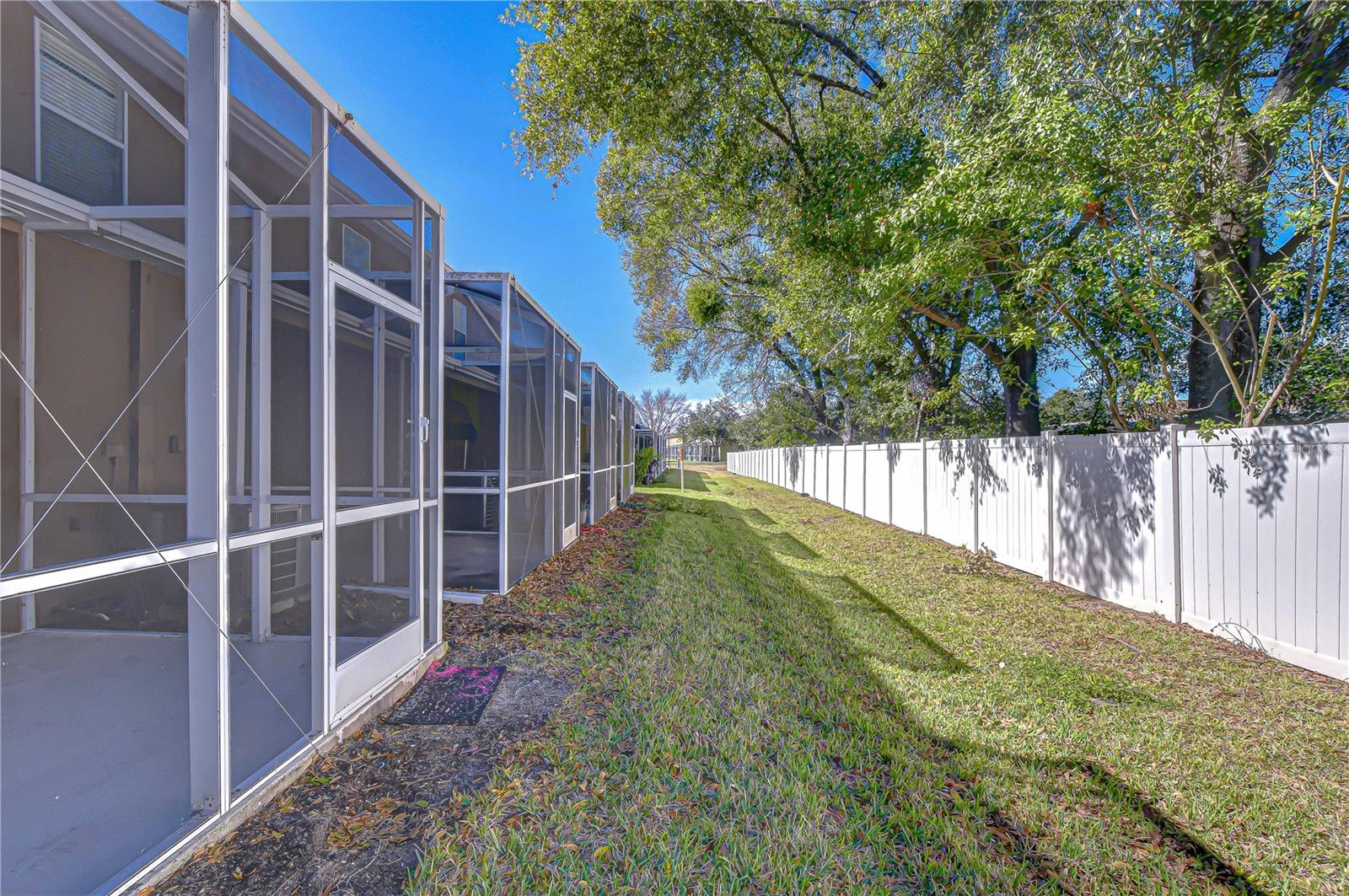 No backyard neighbors!