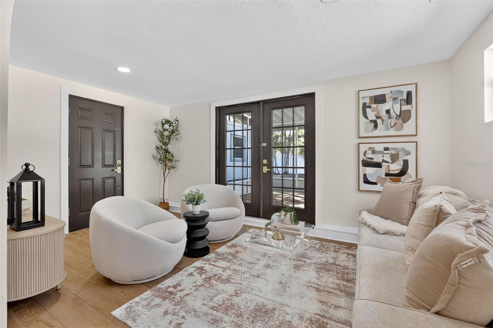 Additional Bonus/Den