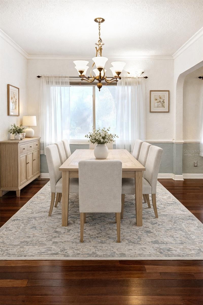 Photo has been virtually staged