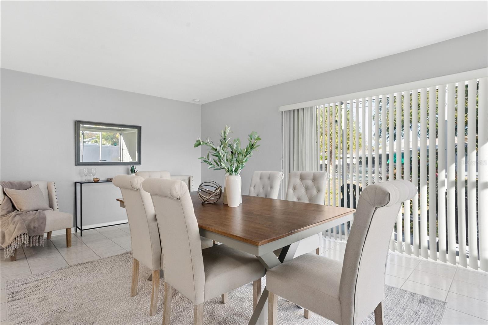 Dining Room or Flex Space