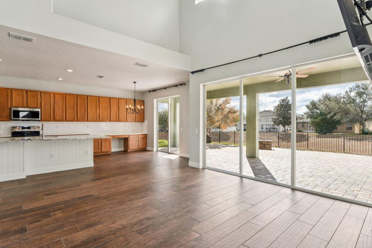 Family Room view kitchen breakfast nook