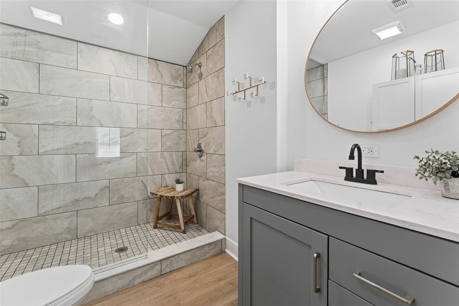 Primary Suite Bathroom