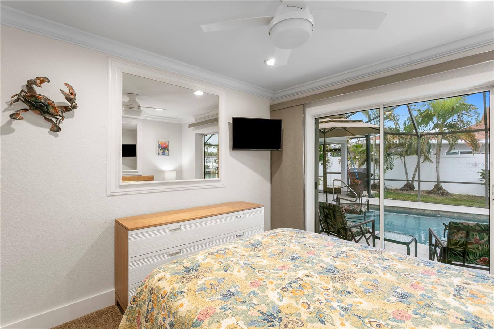 Large Room and Closet