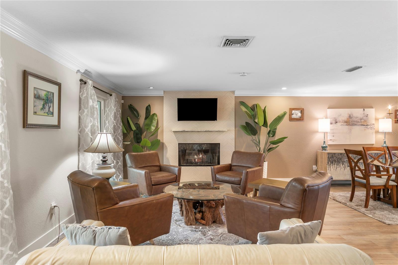 Fireplace, Crown Molding