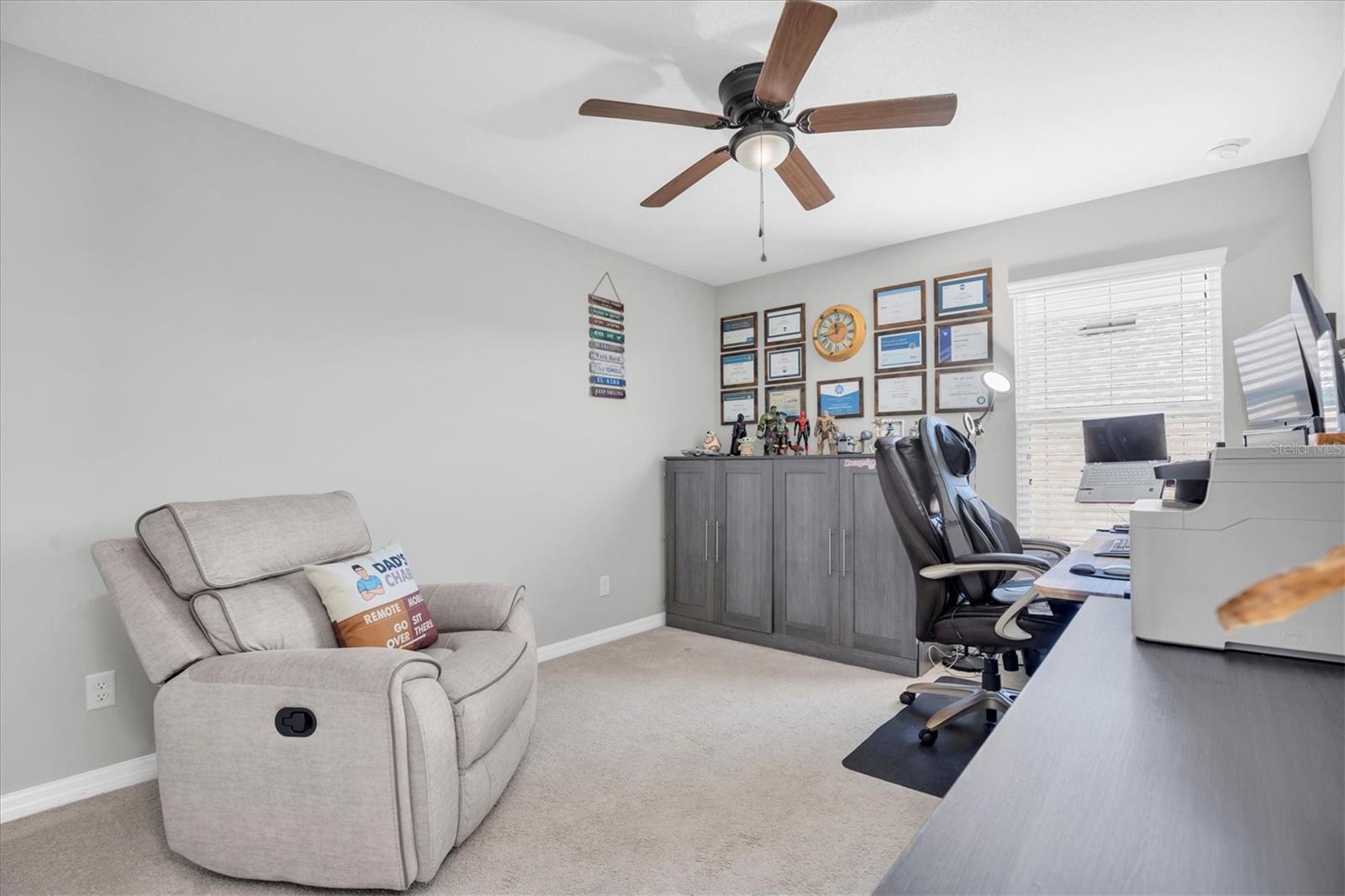 4th bedroom upstairs with Murphey bed