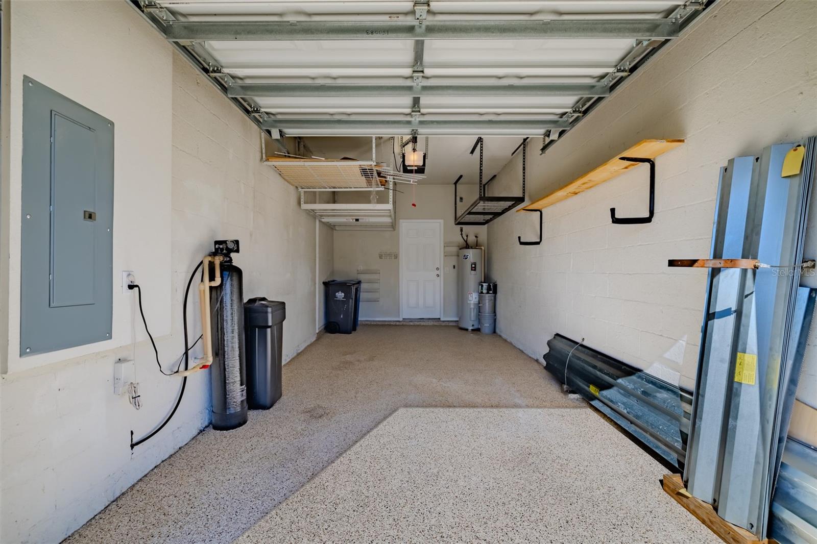 4734 WHITE SANDERLING CT