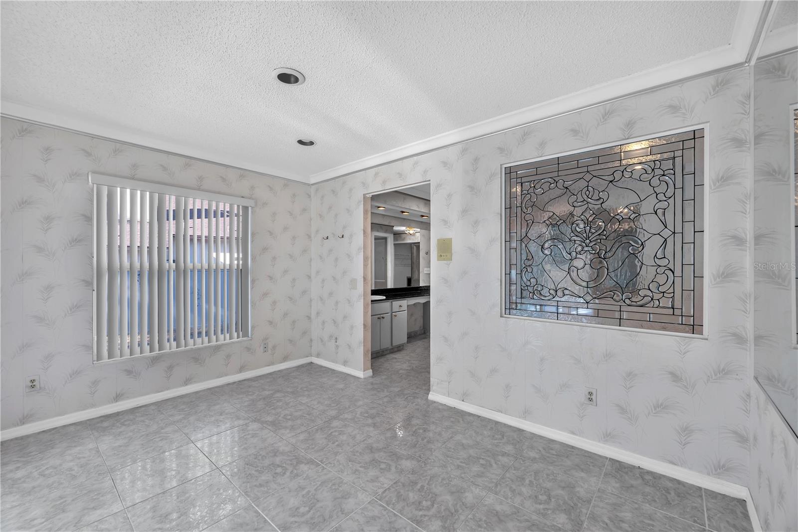 This bonus space would make the perfect sitting room or a dedicated yoga/exercise space.