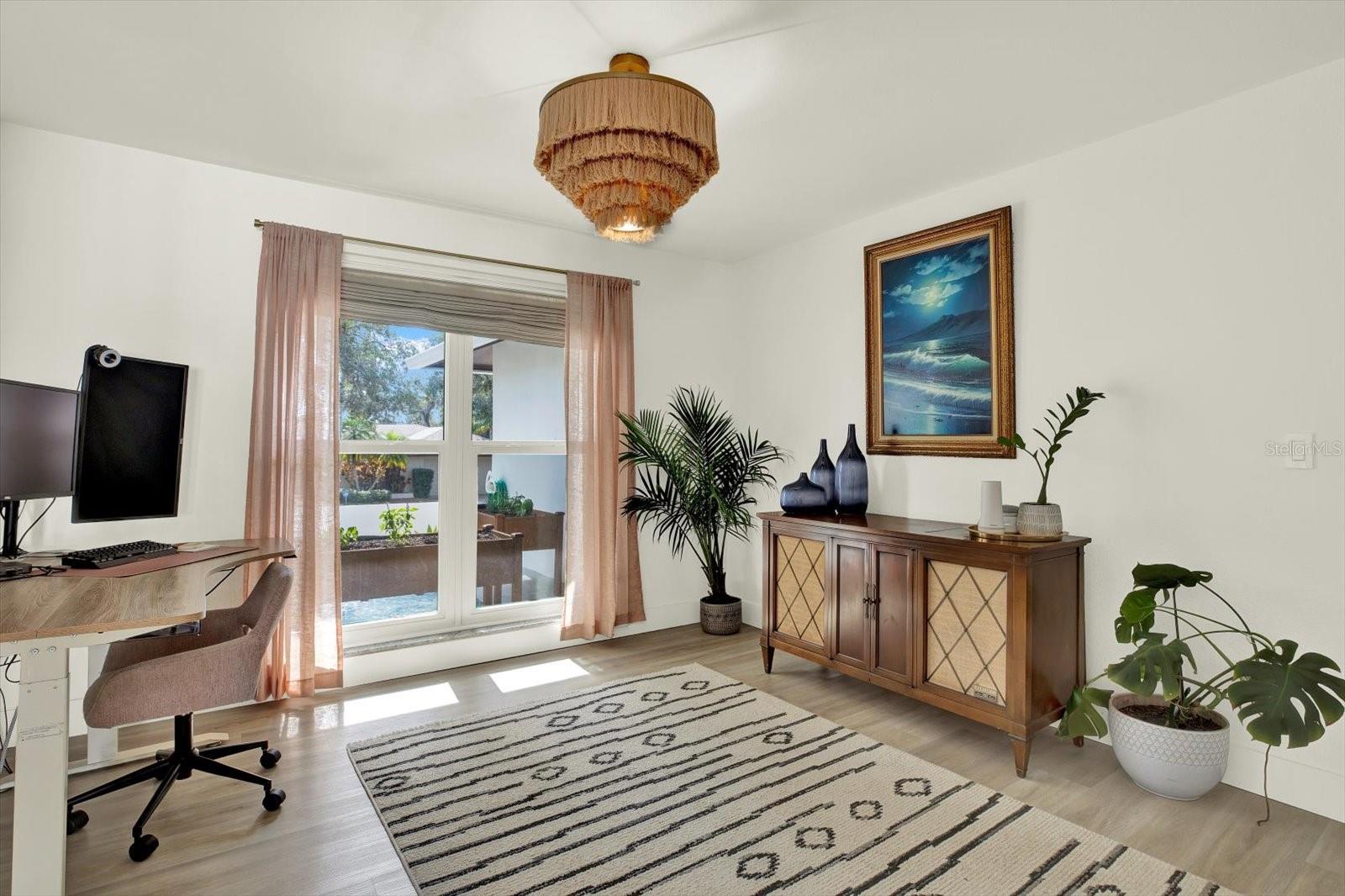 Living or dining area