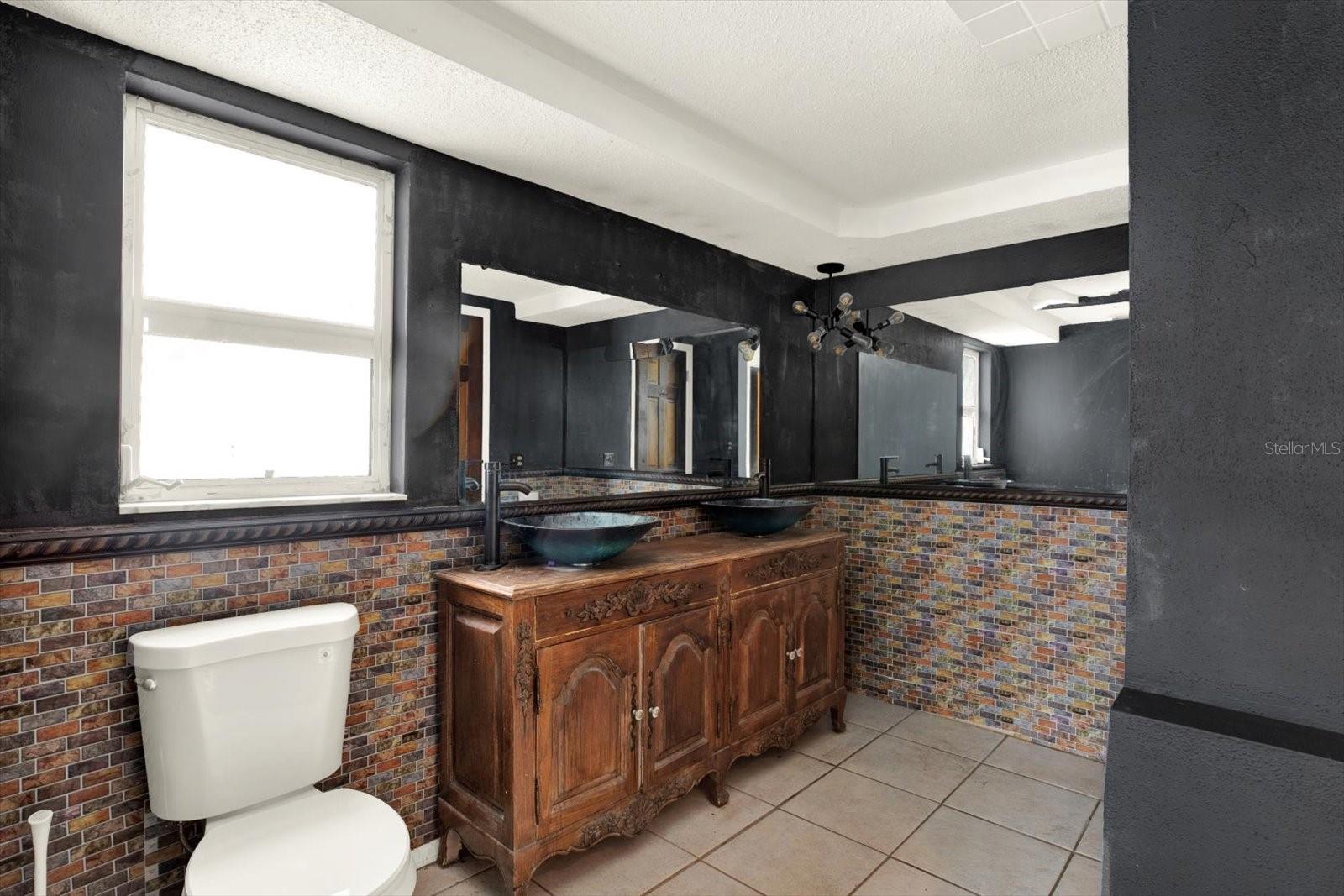 Primary en suite ready for your personal touch