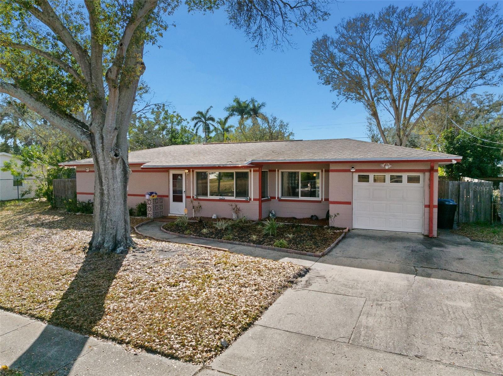 6800 16th St N, St Petersburg.