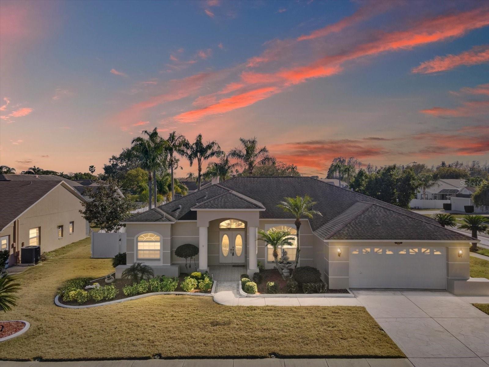 Welcome to 8704 Cypress Lakes Blvd