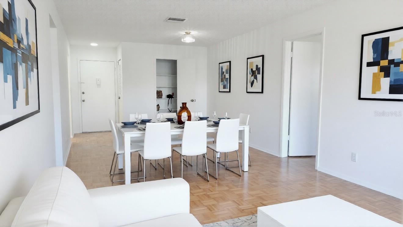 Virtual Staged Dining Room