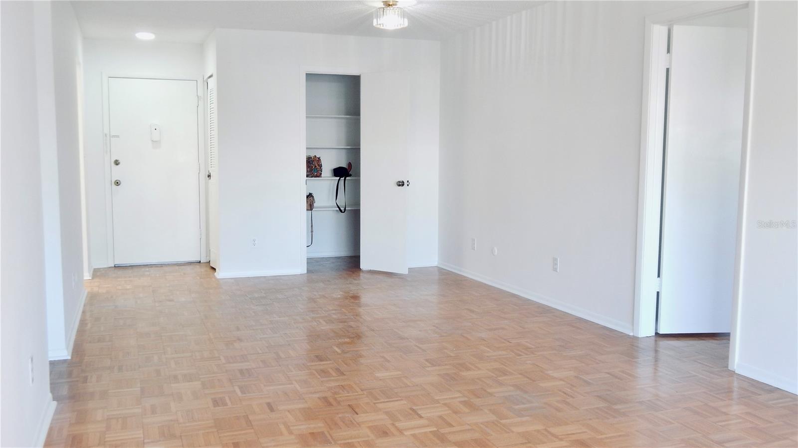 Living Room / Dining Room Combo