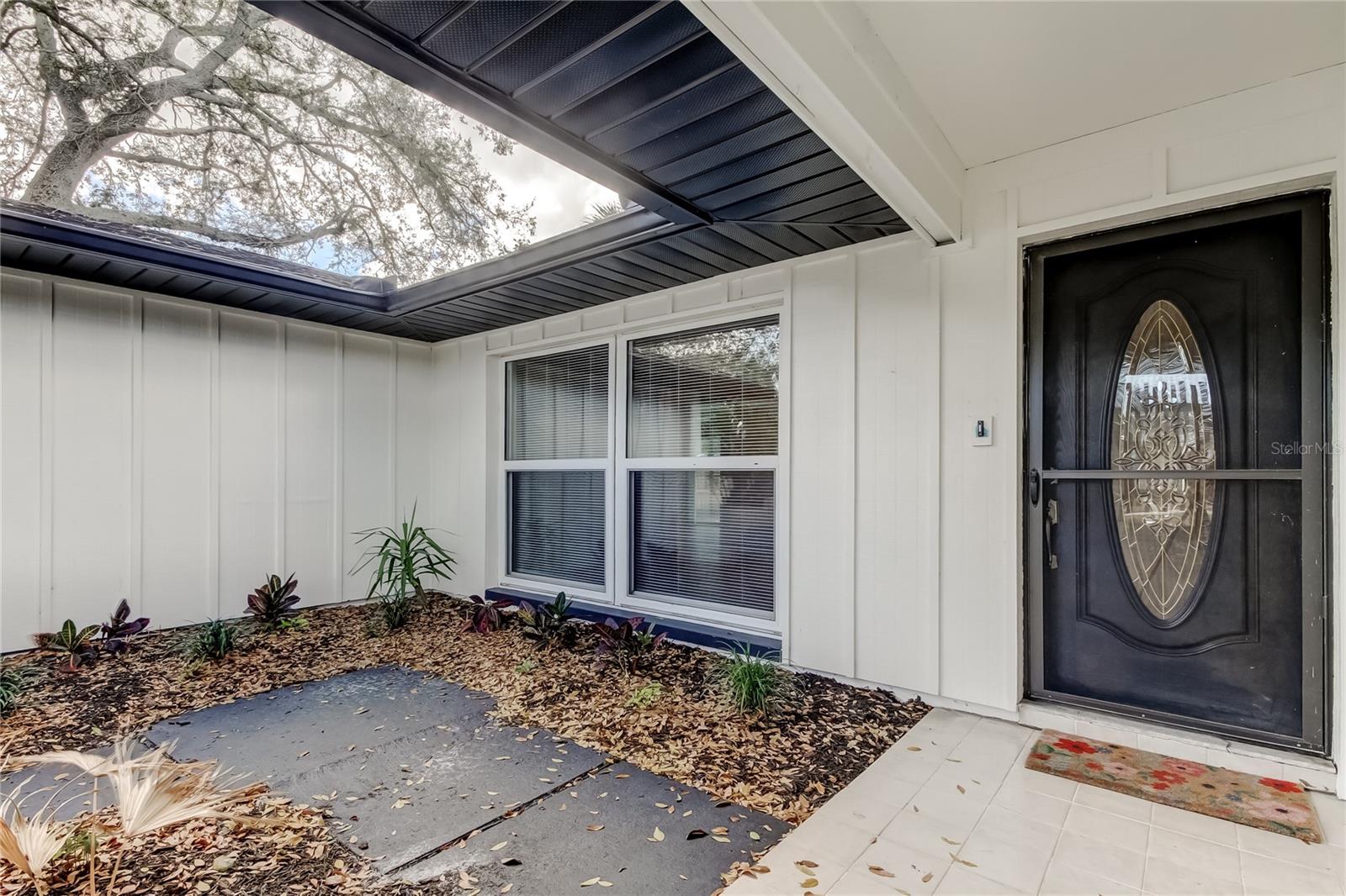 6. Front Courtyard Entryway..