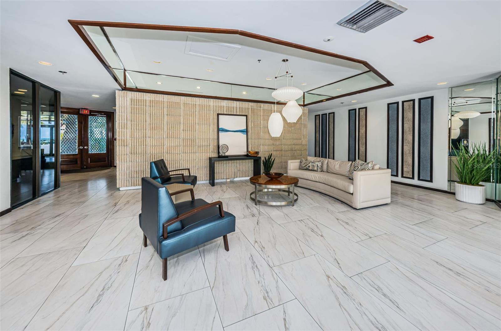 Main level lobby as you enter the building