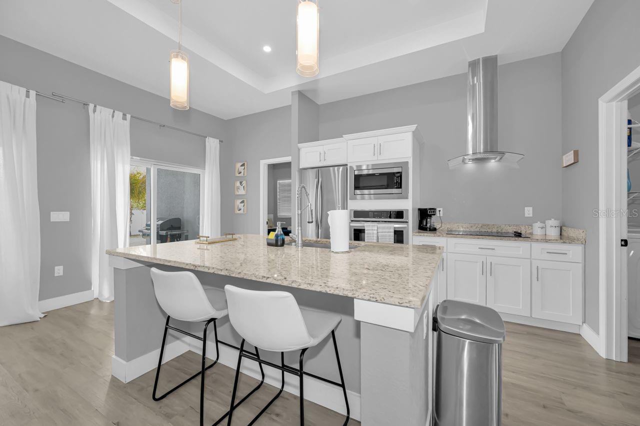 Well maintained kitchen and stainless steel appliances