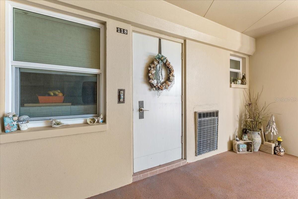End unit directly across from laundry!