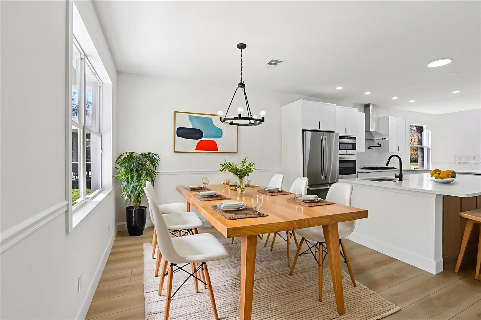Breakfast Nook Virtually Staged